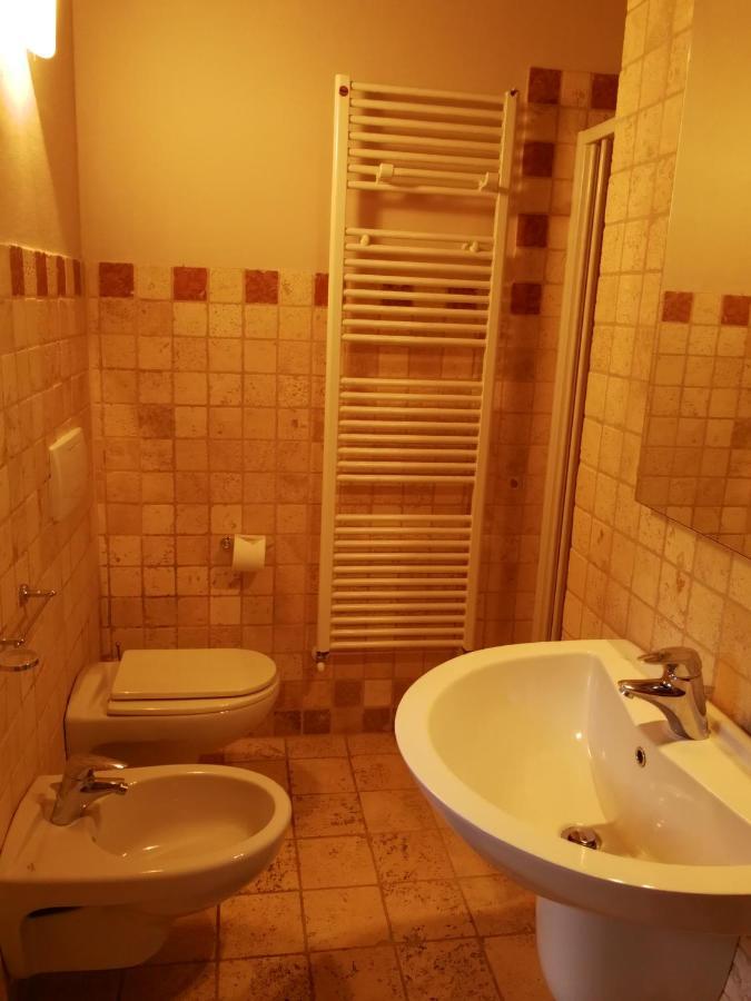 Residence il Poggiolino Montecarelli Esterno foto