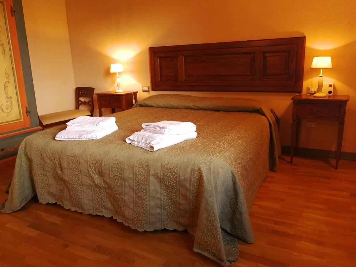 Residence il Poggiolino Montecarelli Camera foto